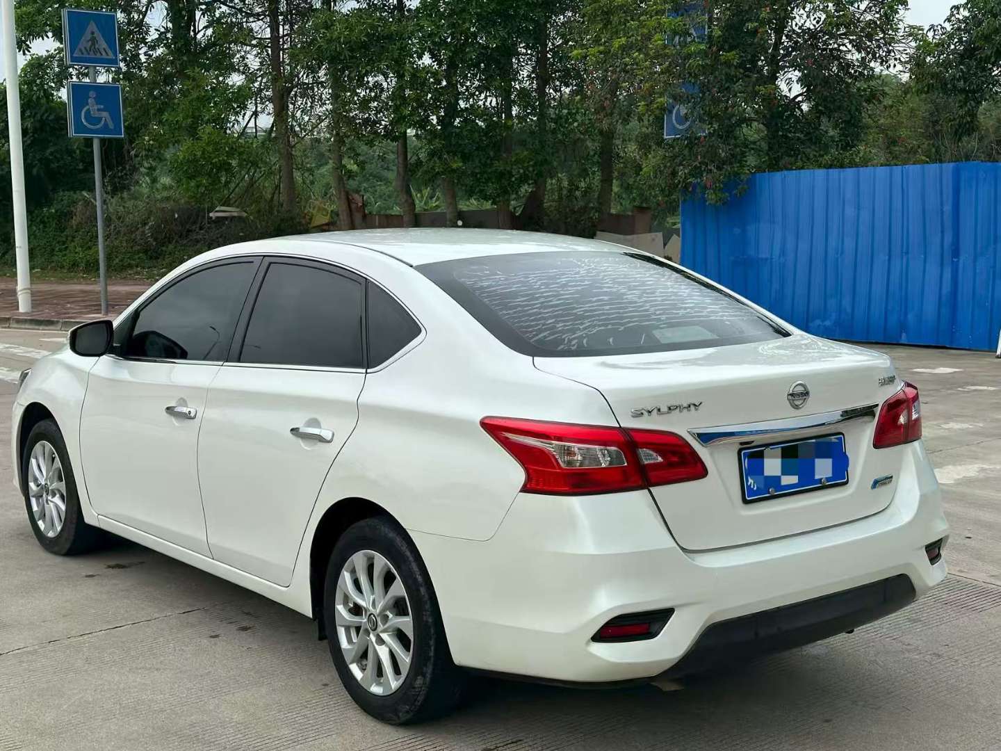 Nissan Sylphy 2019 1.6L Automatic Luxury 7