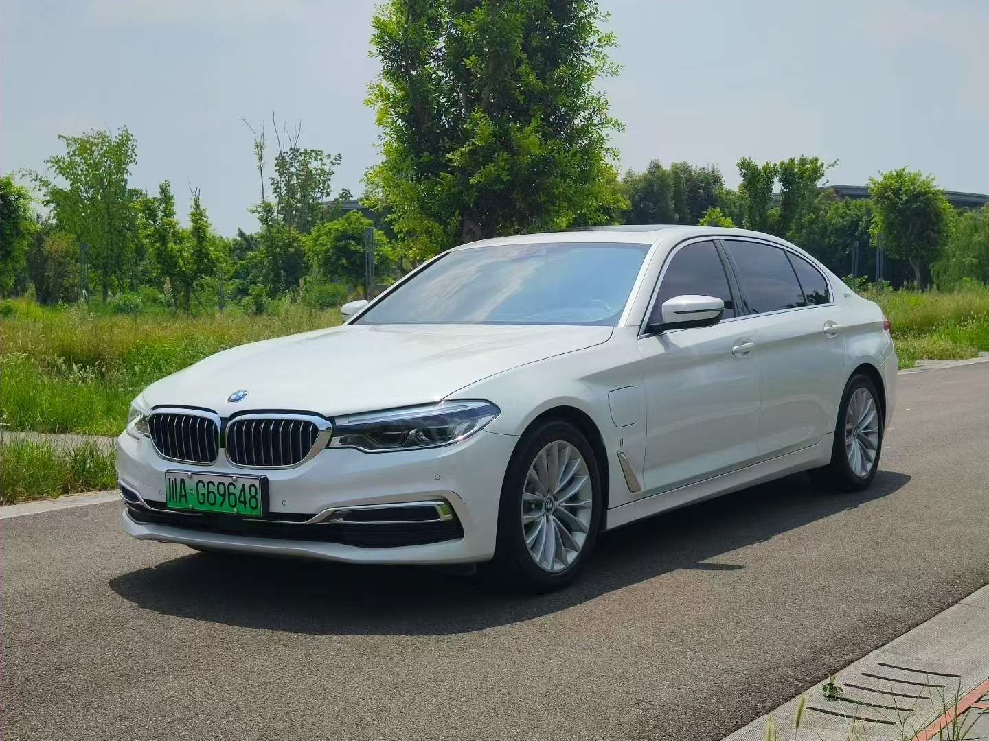 BMW 5 Series 2019 Facelift 530Le Pioneer Edition