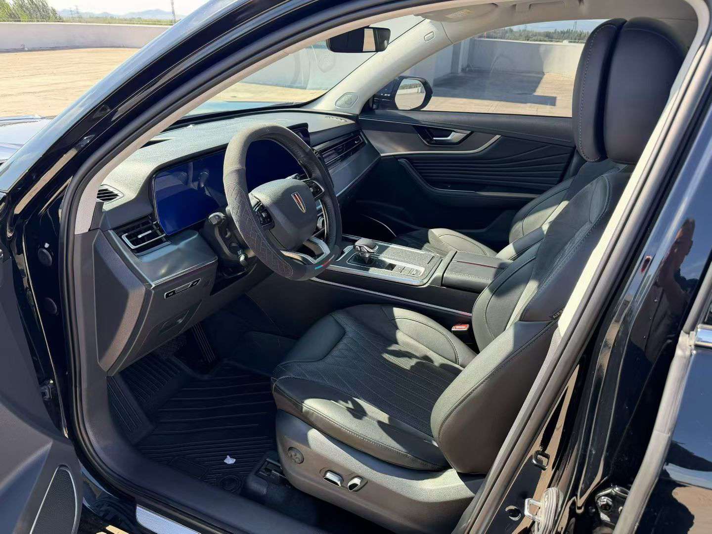 Hongqi HS5 2.0T FWD Qi Xiang PRO Edition 4