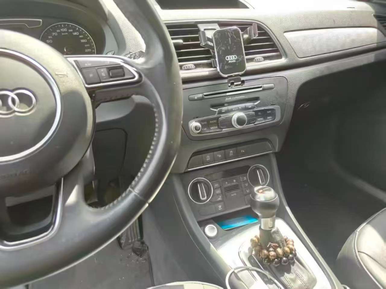 Audi Q3 35 TFSI Fashion Edition 6