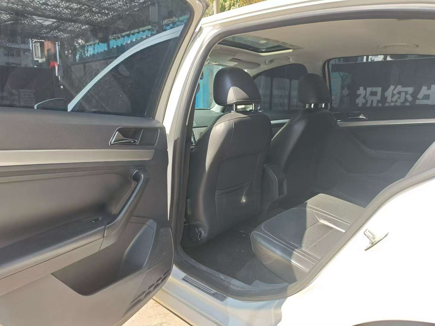 Volkswagen Lavida 1.6L Automatic Comfort Edition 5