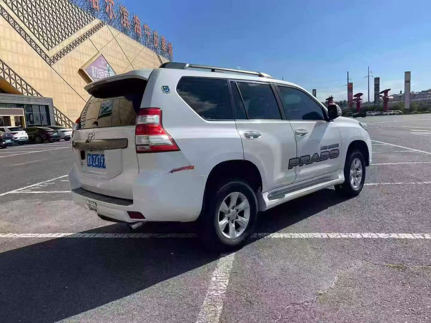Toyota Prado 2011 2700 4