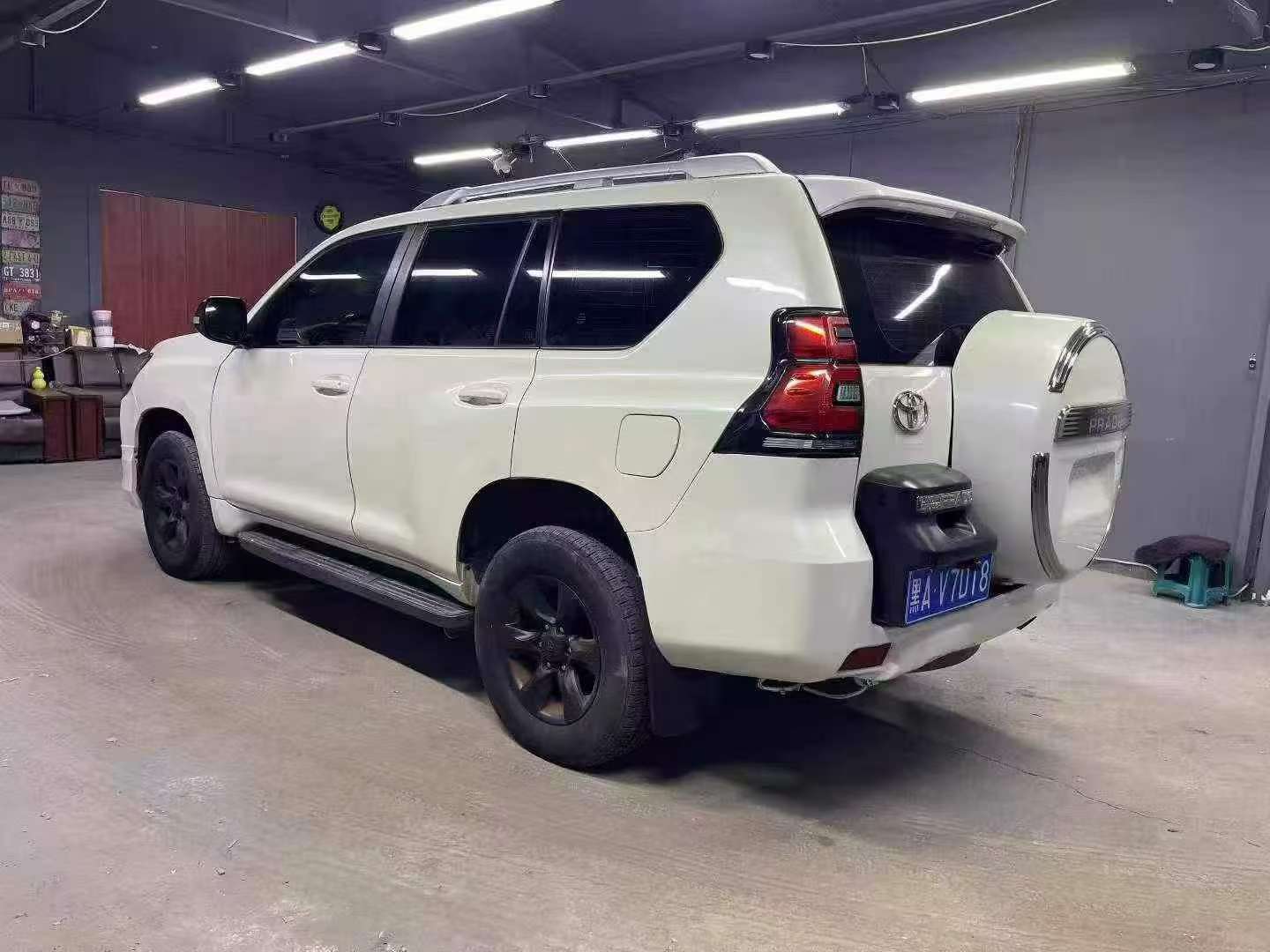 Toyota Prado 2010 2.7 Automatic 4WD 5