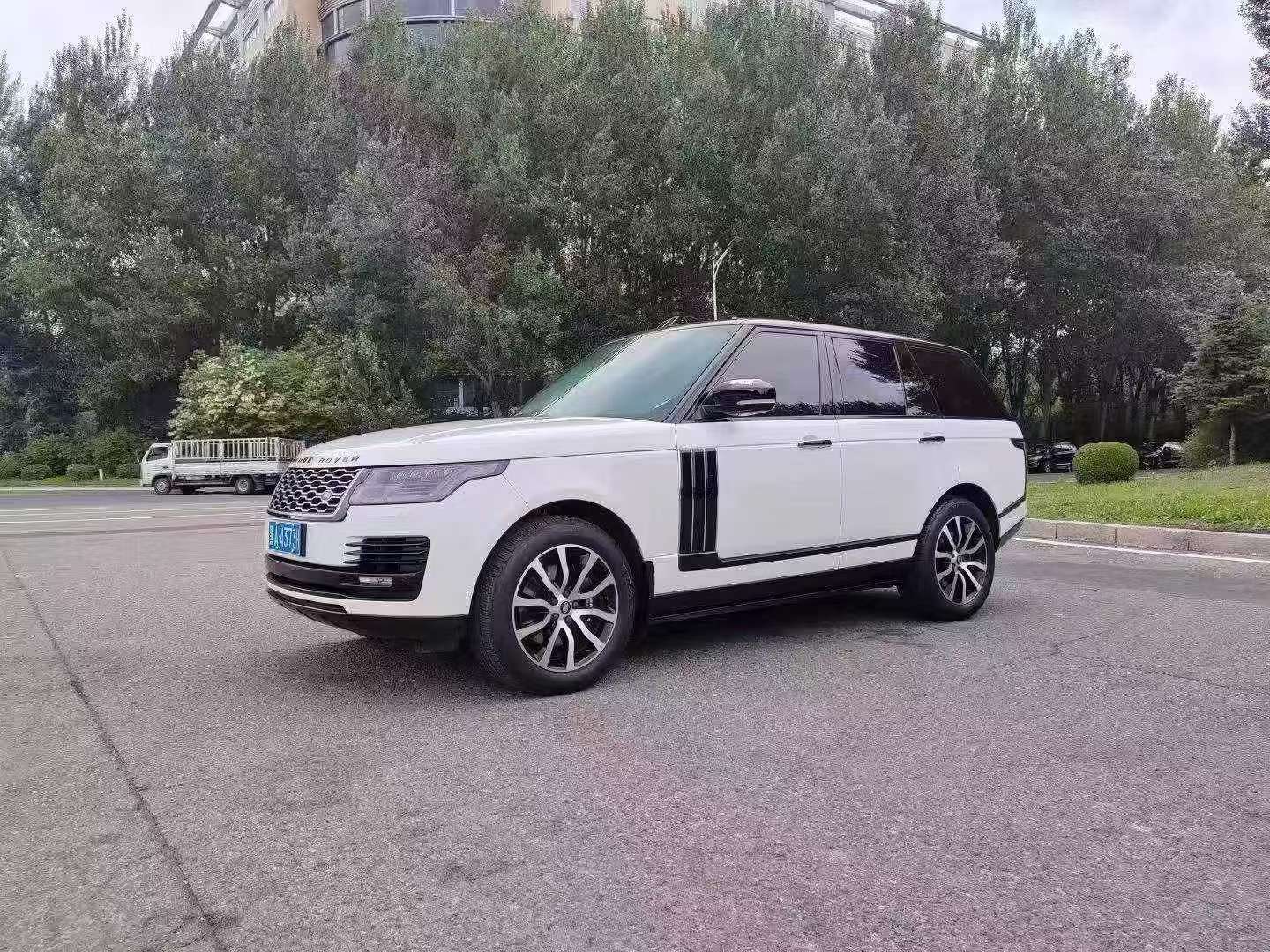 Land Rover Range Rover Vogue 2