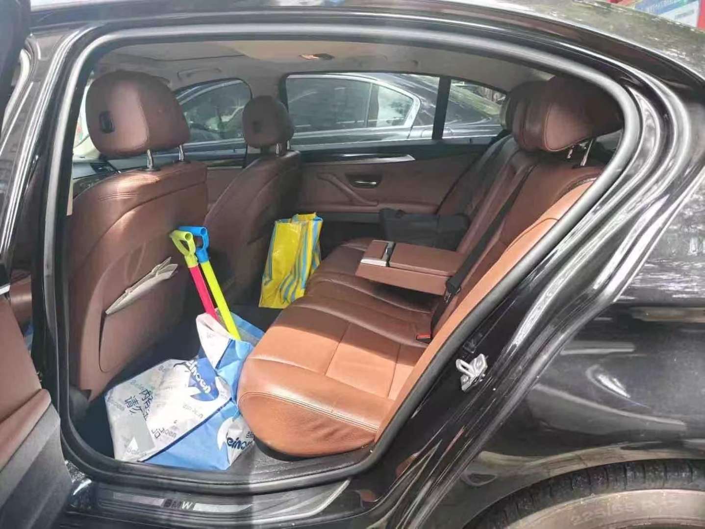 BMW 5 Series 525Li 2.0T Leading 3