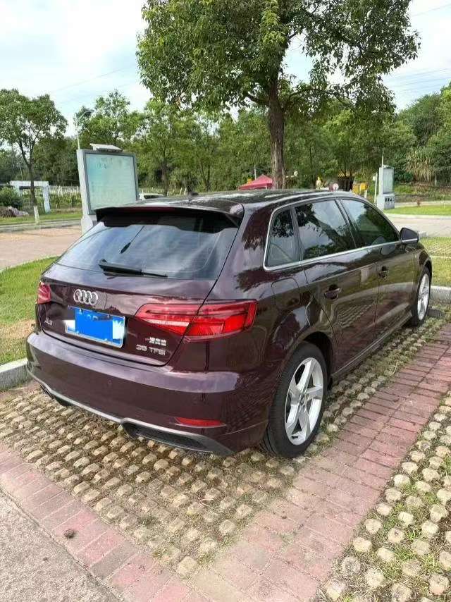 Audi A3 1.4TFSI 35TFSI Fashion Edition 2