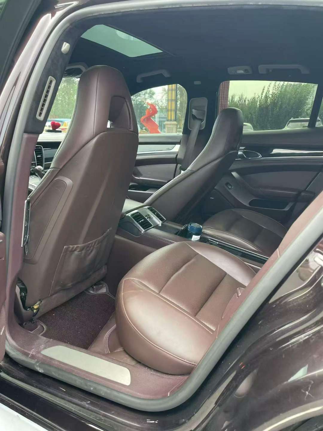 Porsche Panamera 9