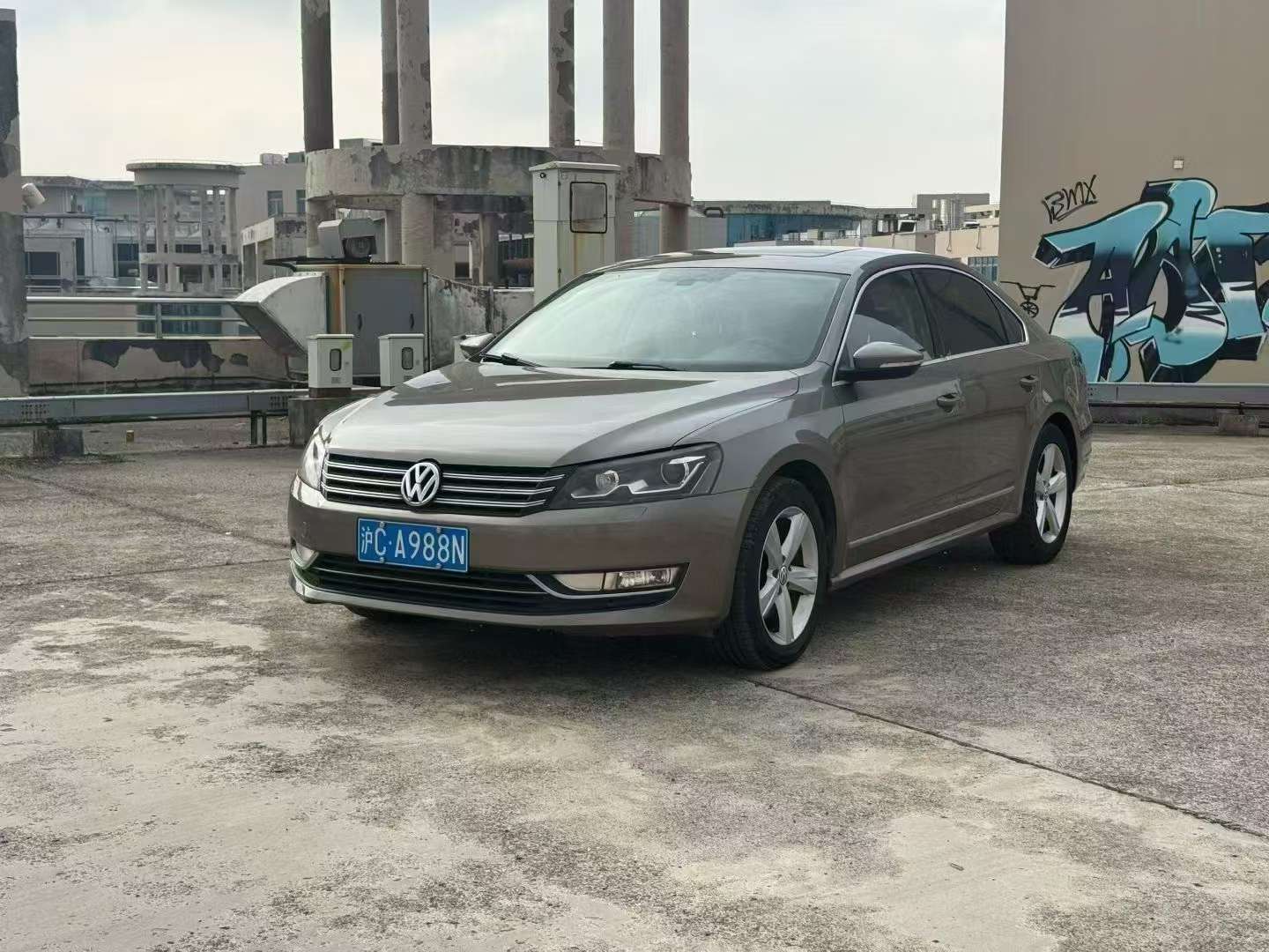 Volkswagen Passat 2012 1.8T Automatic 3