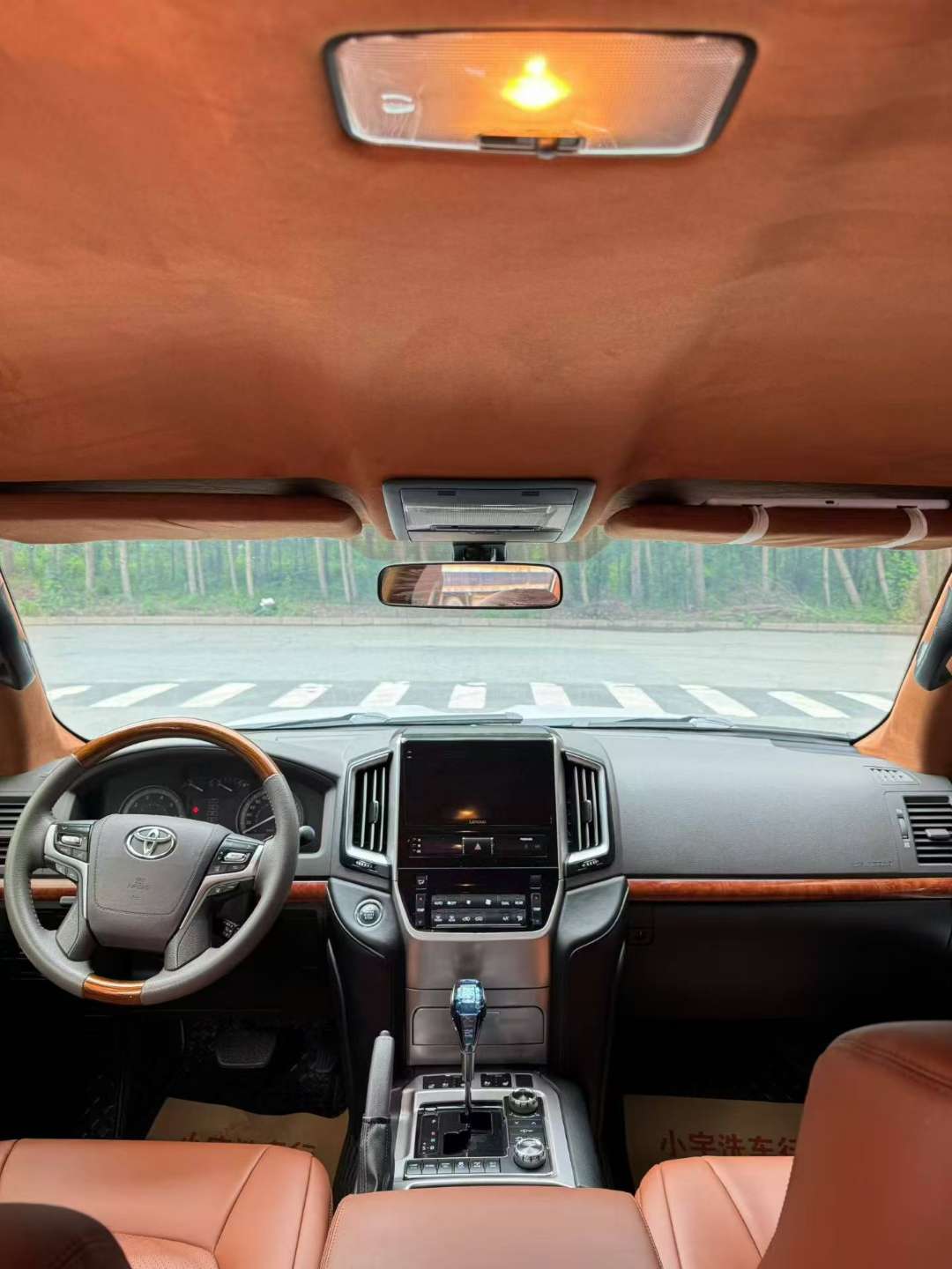 Toyota Land Cruiser 2015 4.0L Middle East 5-Seat Limited Edition 5
