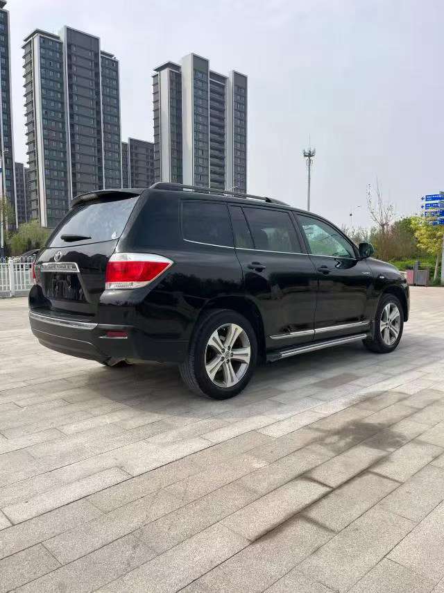 Toyota Highlander 2012 2.7L Elite 5-Seater 2WD 4