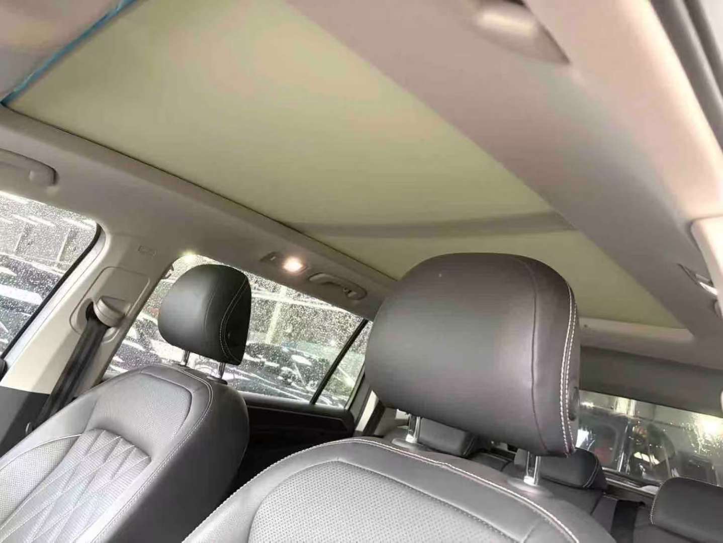 Volkswagen Tiguan L 2.0T 330TSI Smart Edition 6