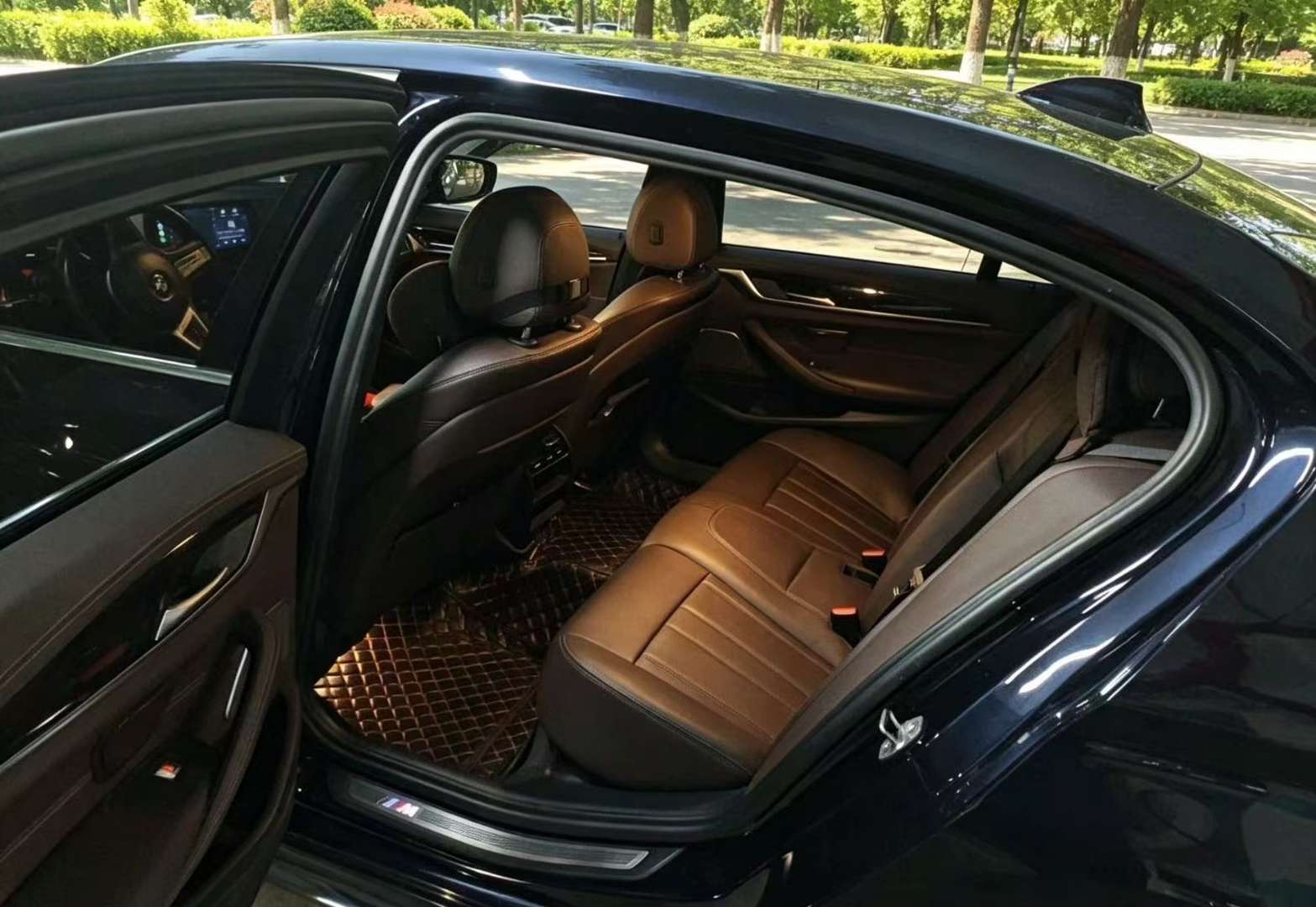 BMW 5 Series 525Li 2.0T M Sport Package 5