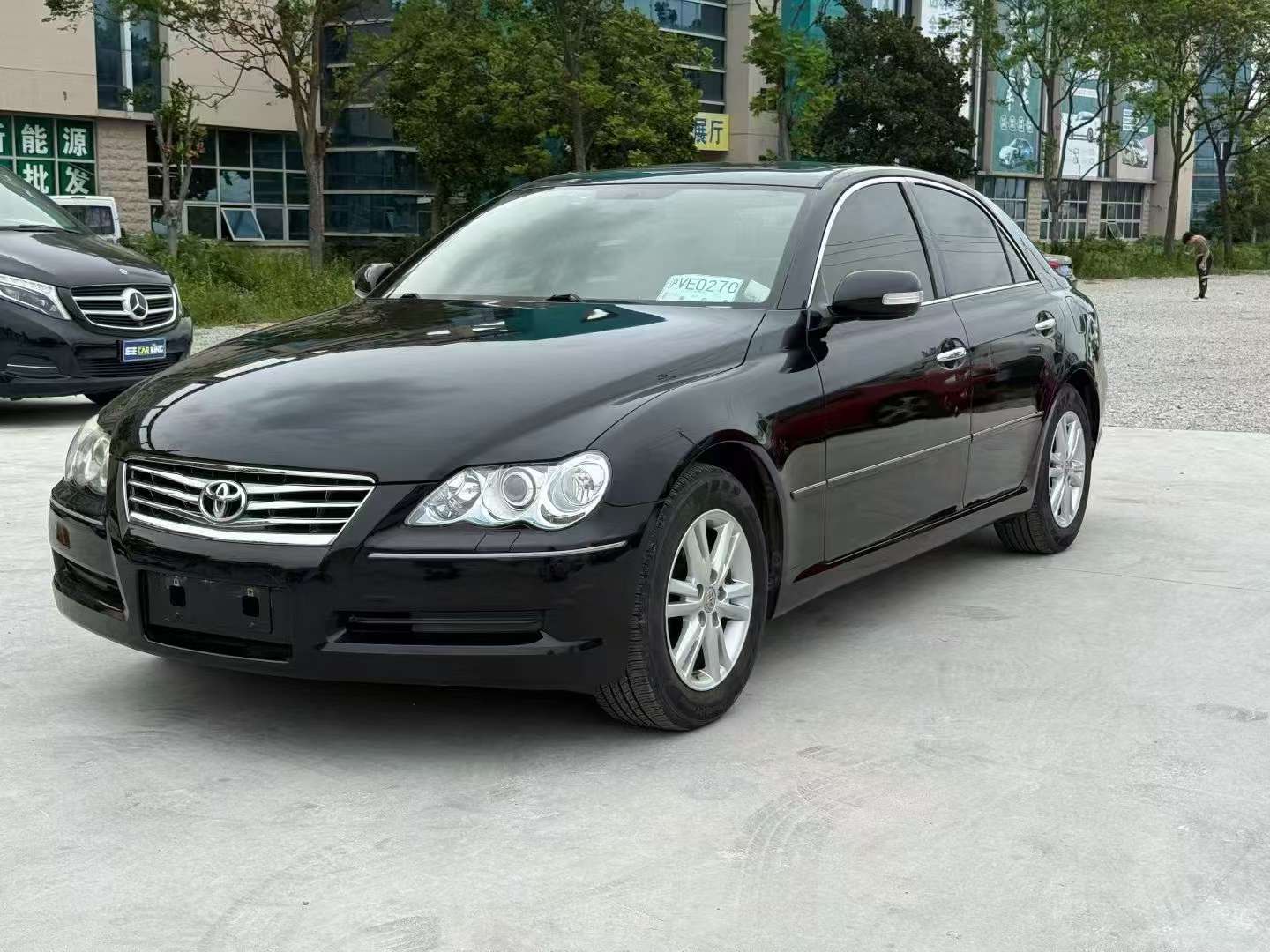 Toyota Reiz 2