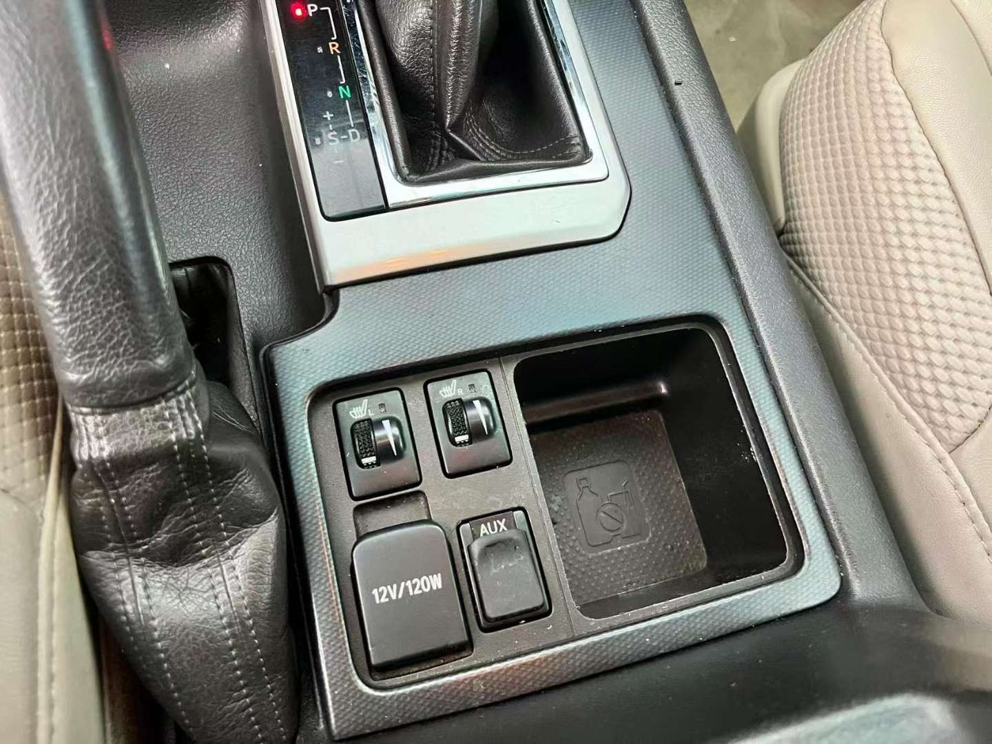 Toyota Prado 4.0L V6 4WD 7-Seat TXL 6