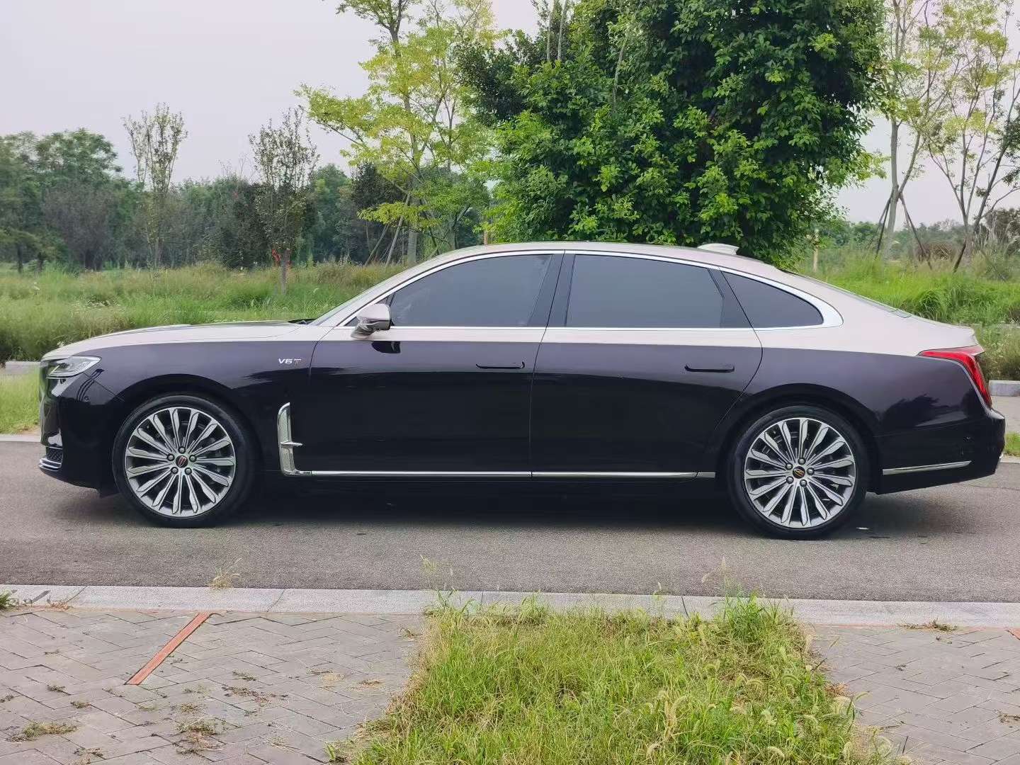 Hongqi H9 2020 3.0T Intelligent Connected Flagship Four-Seater 7