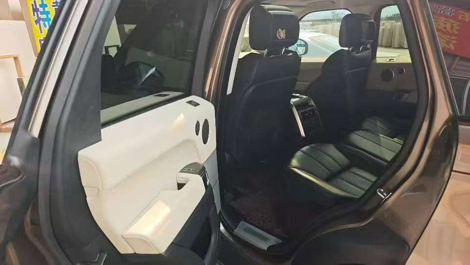 Land Rover Range Rover Sport V6 HSE Edition 6