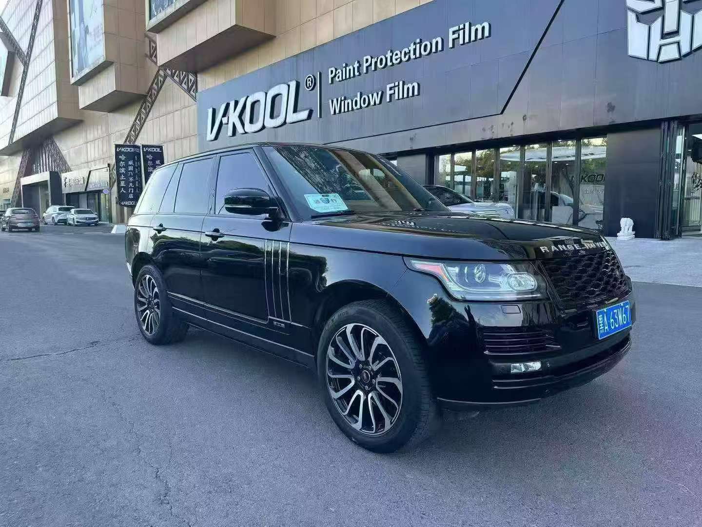 Land Rover Range Rover 2015 Executive Black Edition 3