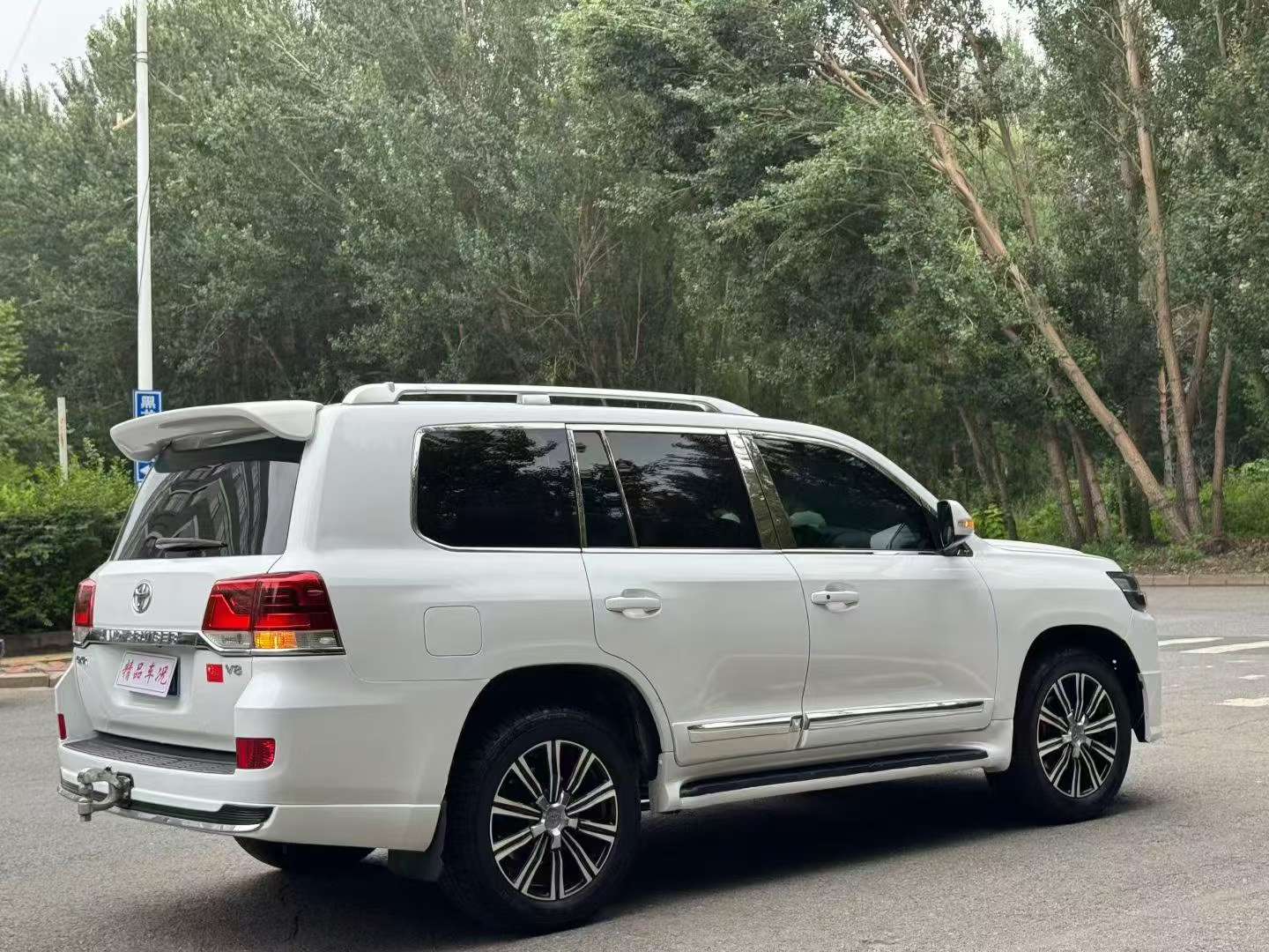 Toyota Land Cruiser 2015 4.0L Middle East 5-Seat Limited Edition 9