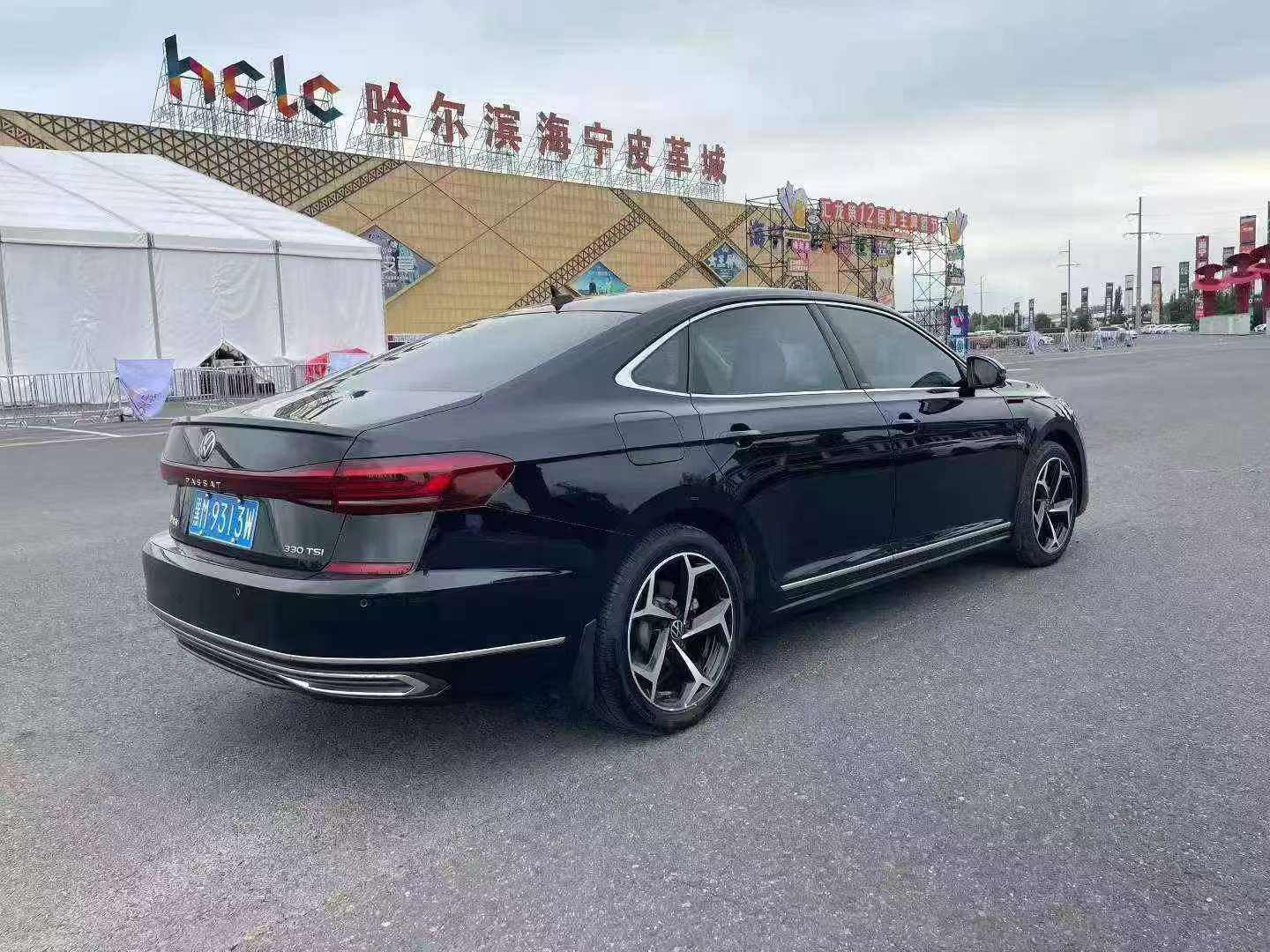 Volkswagen Passat 2.0T Automatic 4
