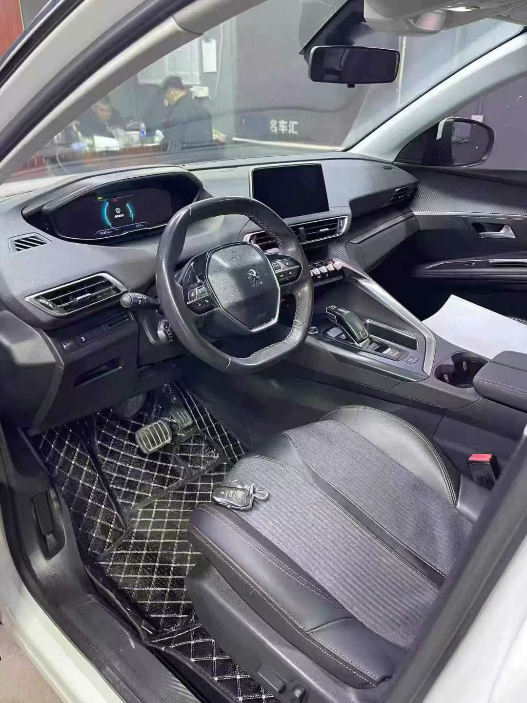 Peugeot 4008 2017 1.6T High Trim 7