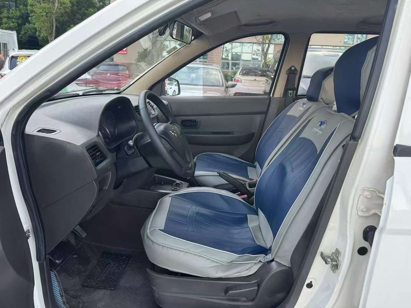 Wuling Hongguang S Luxury 5-Seater 7