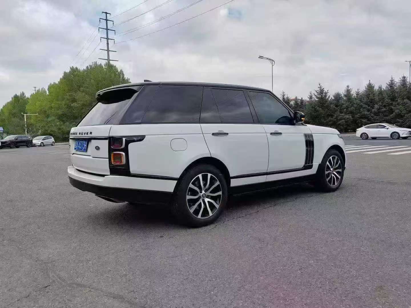 Land Rover Range Rover Vogue 5