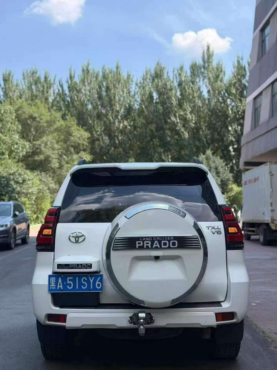 Toyota Prado 2011 2700 China-market Import 7-Seater 4