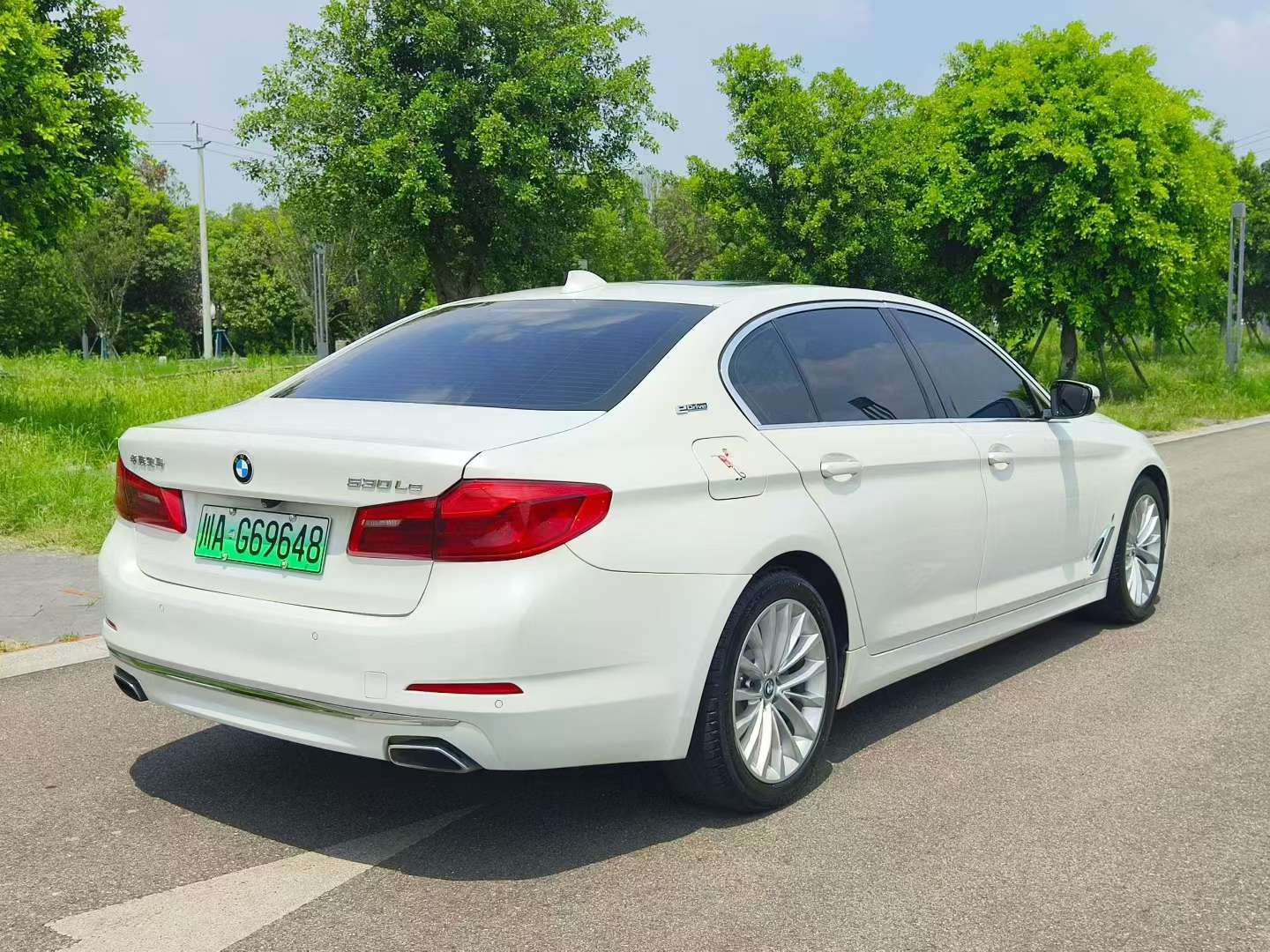 BMW 5 Series 2019 Facelift 530Le Pioneer Edition 9