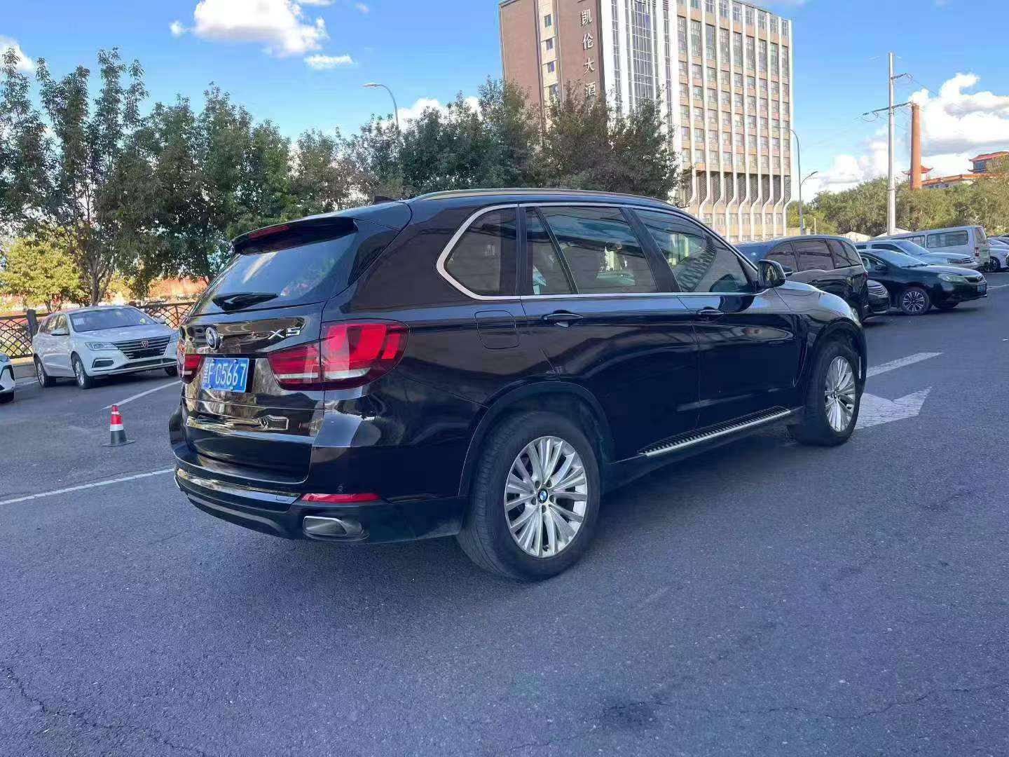BMW X5 3.0T 4