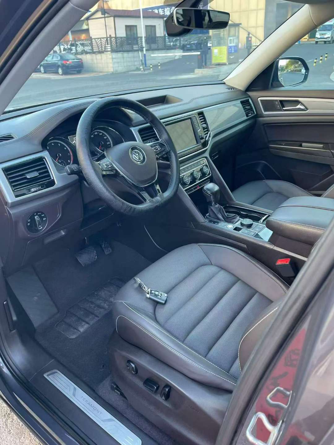 Volkswagen Teramont 380 2.0T Automatic 4WD Luxury 7