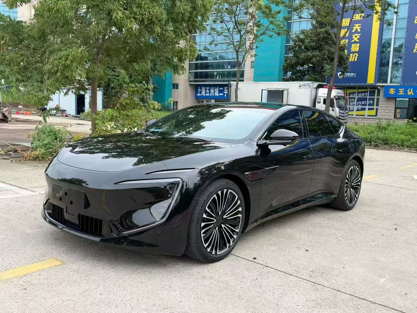 Avatr 12 Triple LiDAR AWD Performance Edition 2