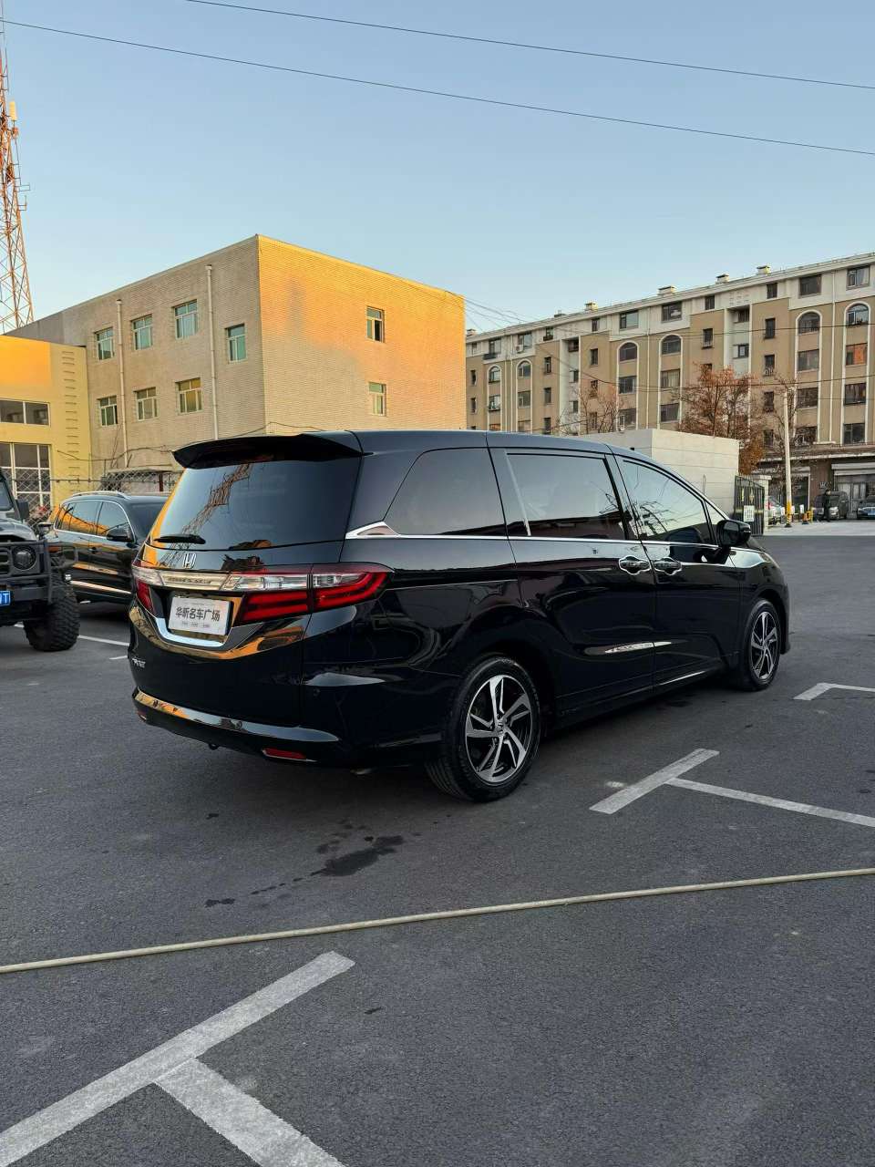 Honda Odyssey 2017 High Trim 7-Seater 7