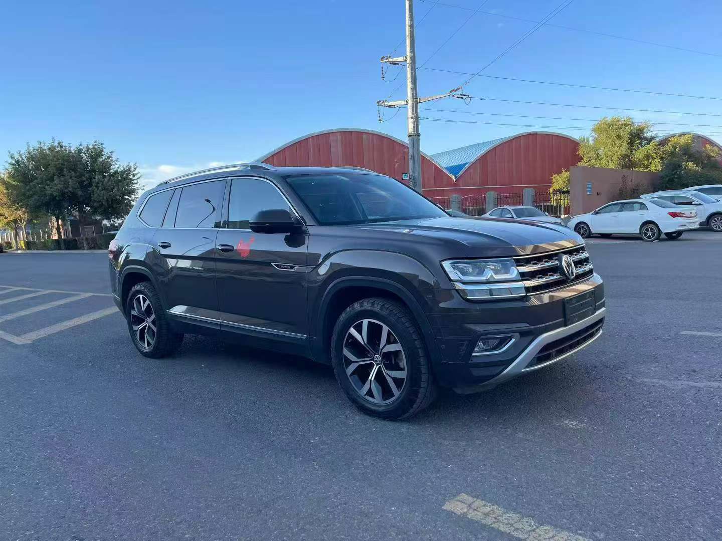 Volkswagen Teramont 380 2.0T Automatic 4WD Luxury 3