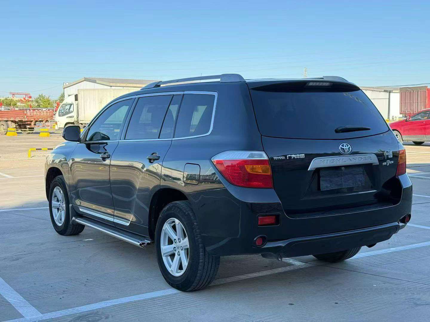 Toyota Highlander 2.7L 2WD 5-Seat 9