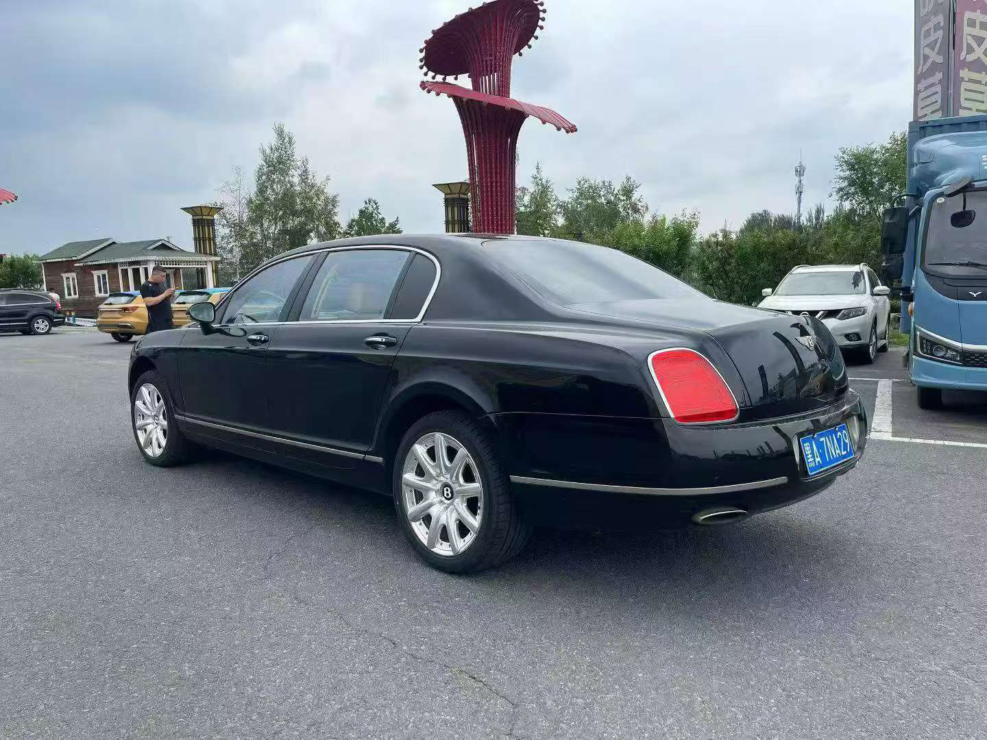 Bentley Flying Spur 2009 6.0TT V12 5