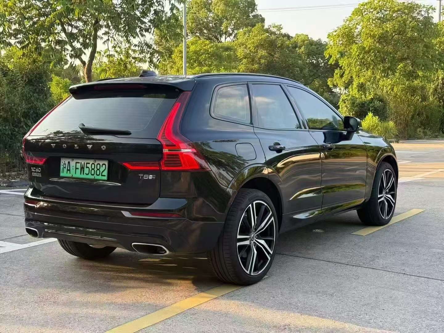 Volvo XC60 T8 Plug-in Hybrid Zhiyuan Sport 4