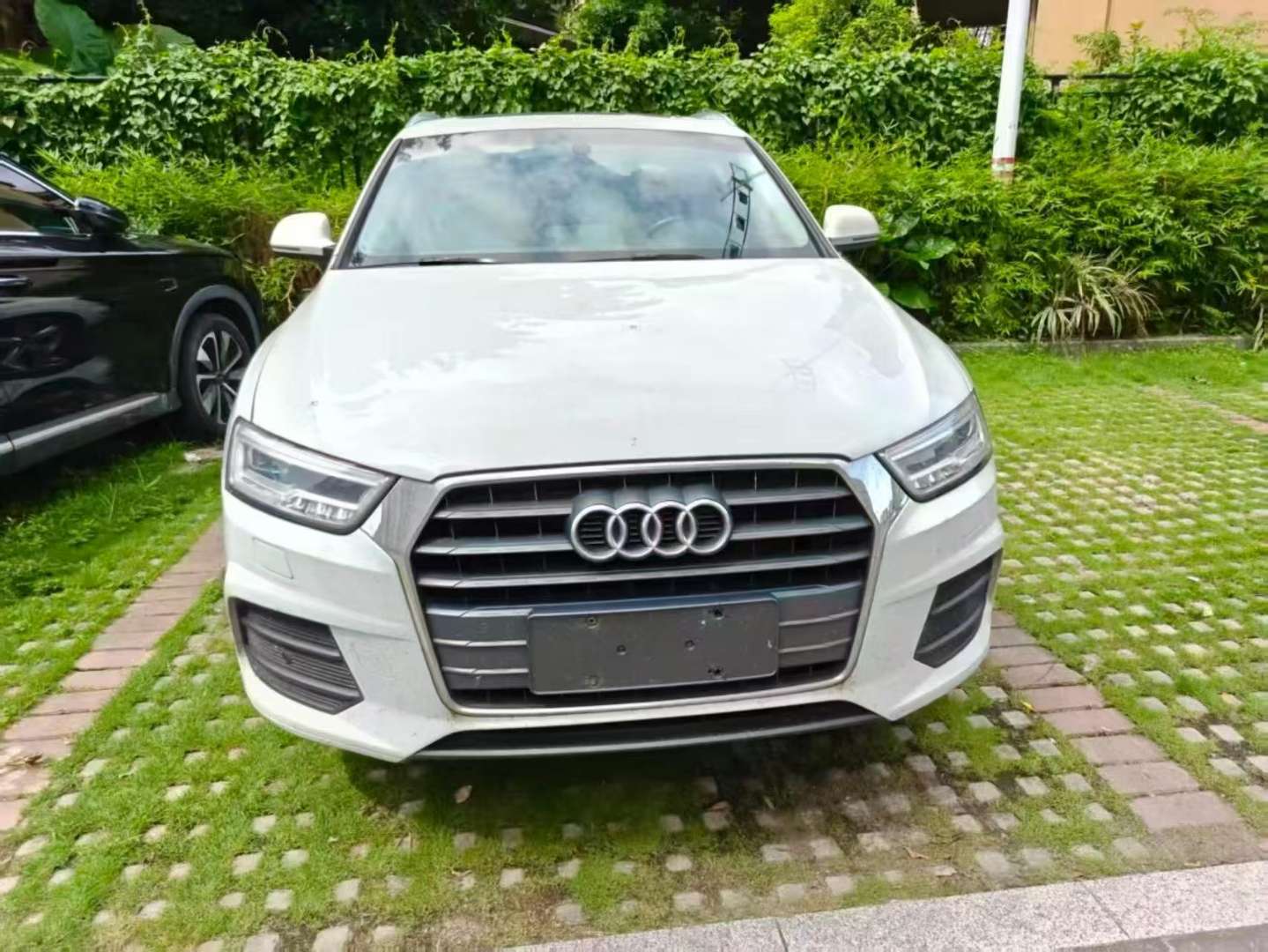 Audi Q3 35 TFSI Fashion Edition 2