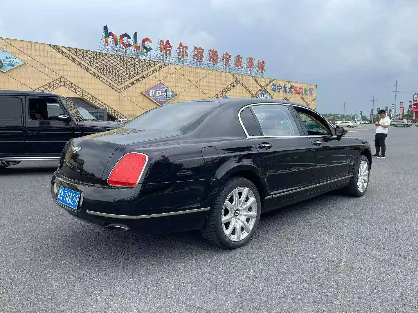 Bentley Flying Spur 2009 6.0TT V12 4