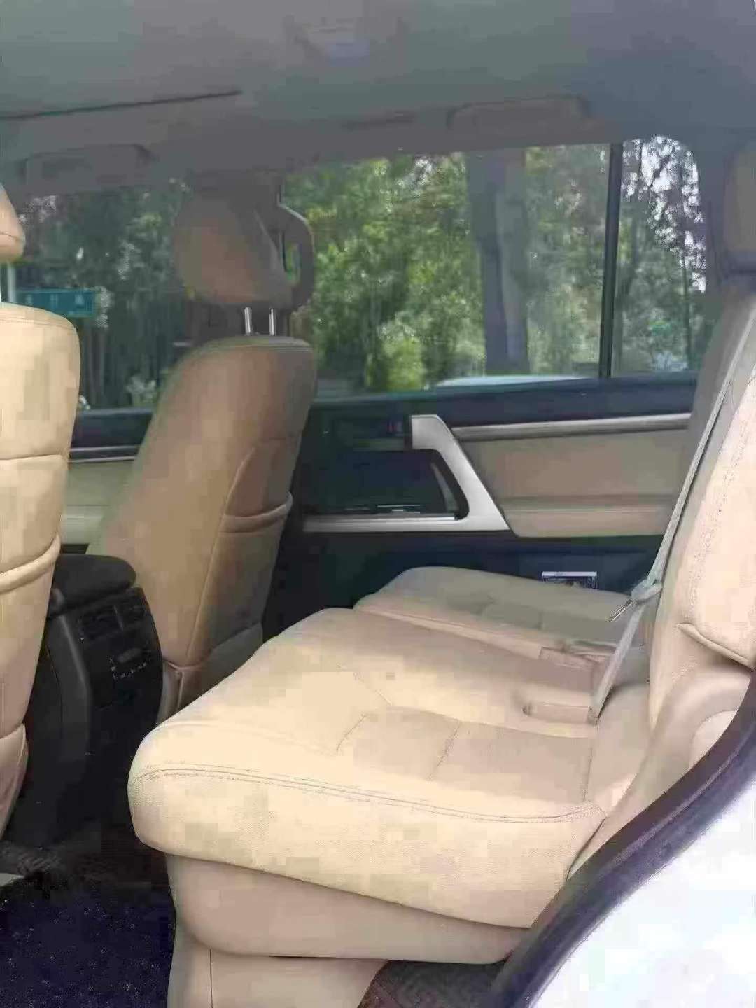 Toyota Land Cruiser 4.0 8