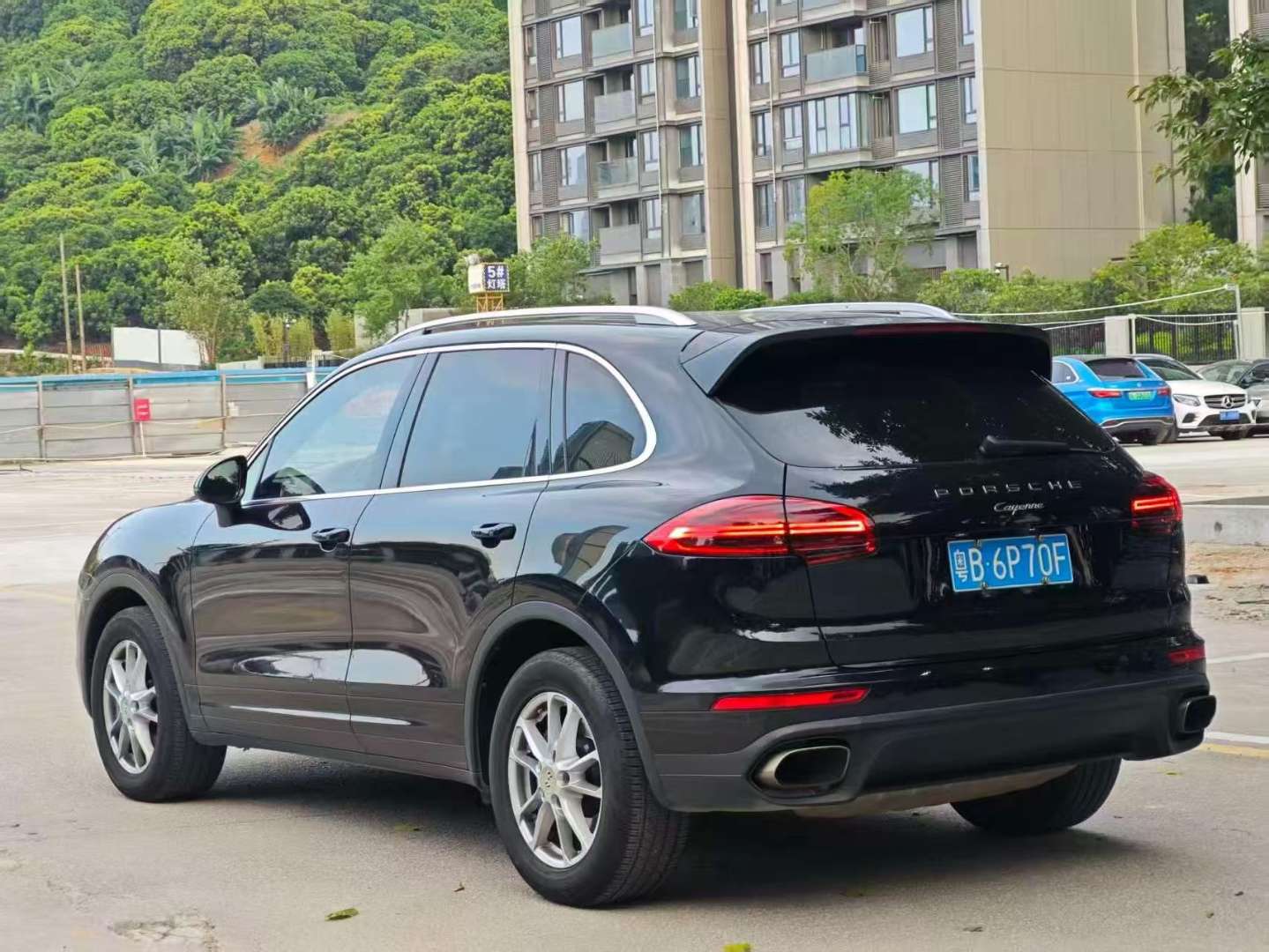 Porsche Cayenne 4