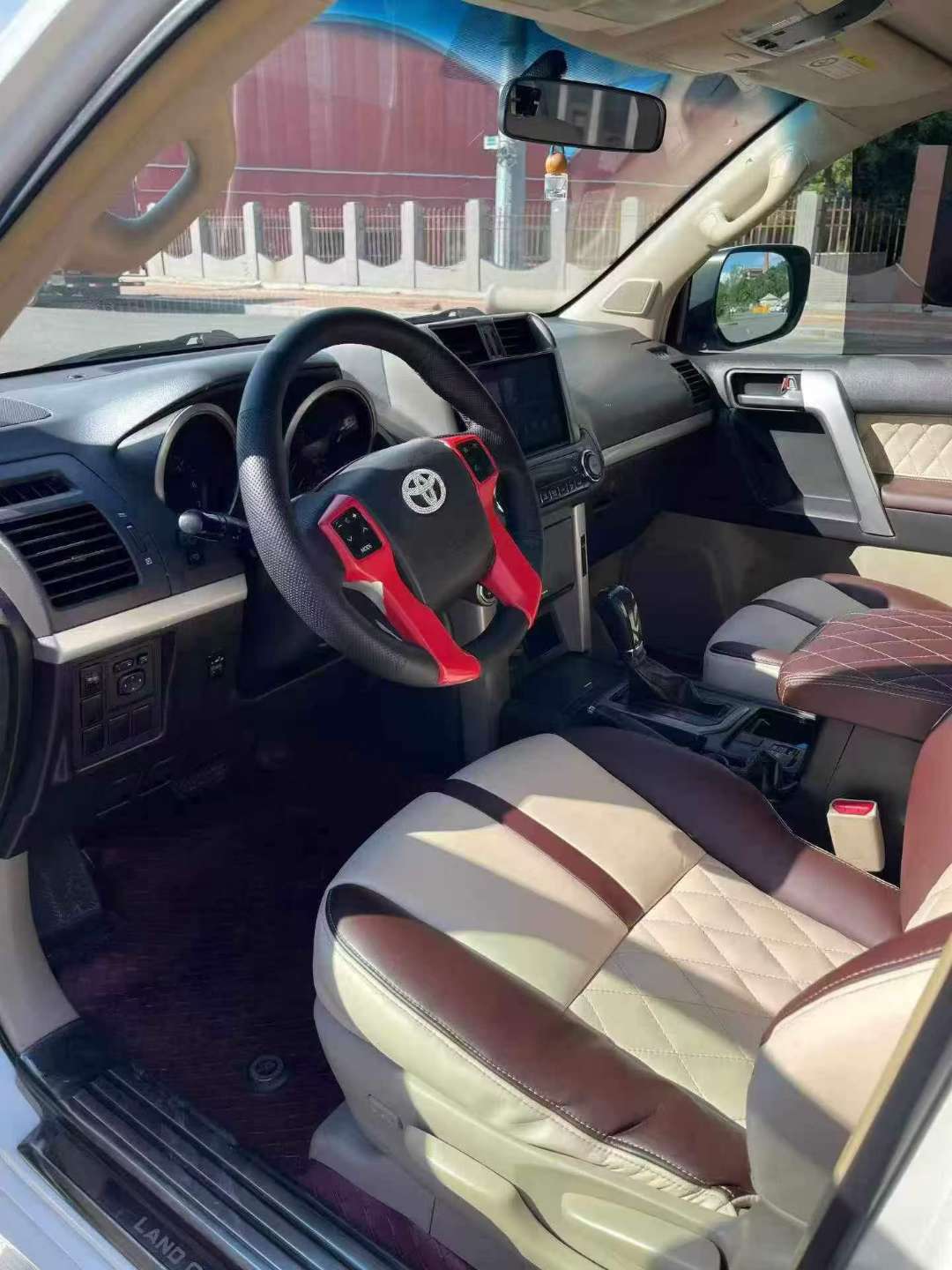 Toyota Prado 2011 2700 7