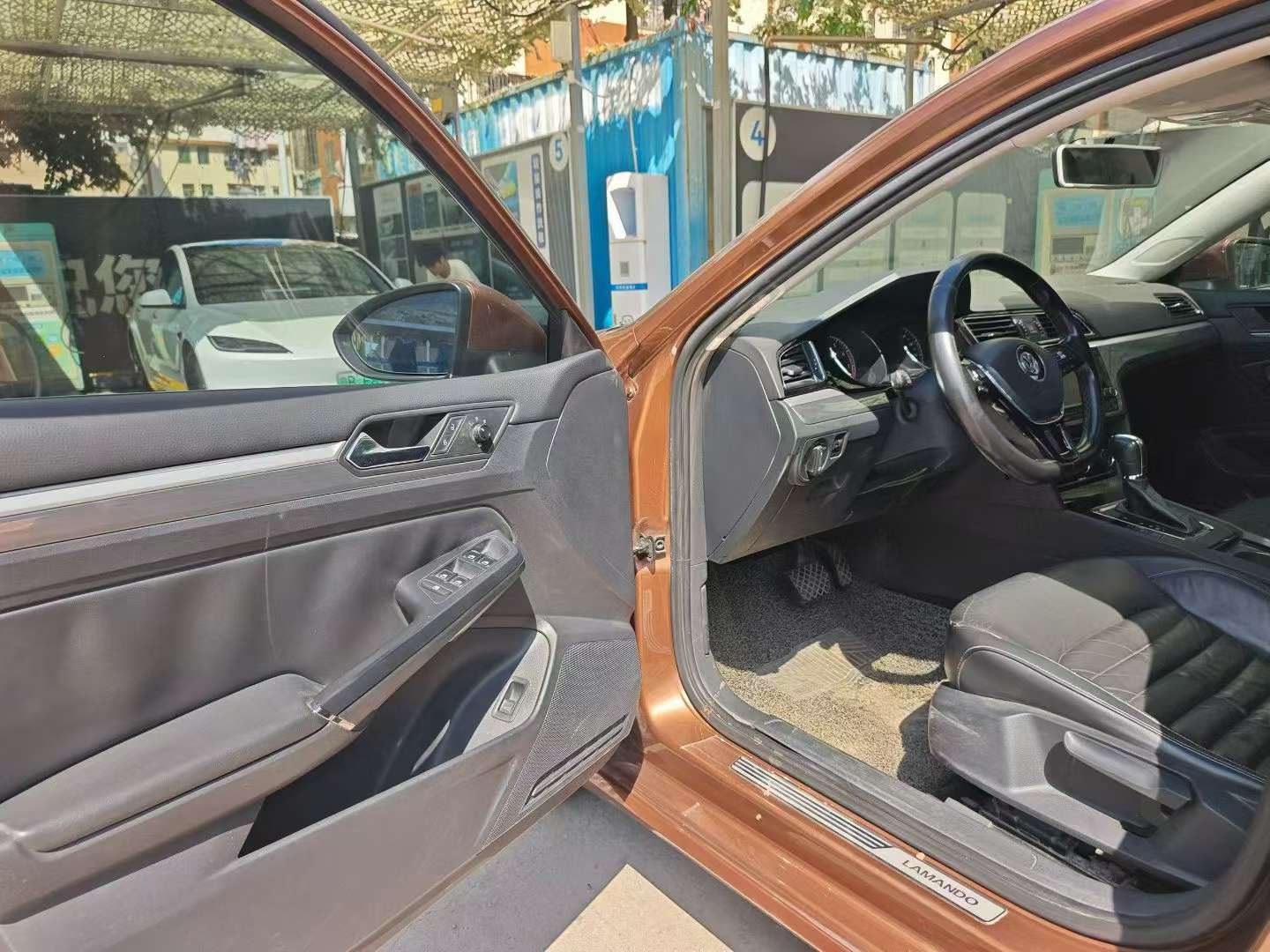 Volkswagen Lamando 280TSI DSG Comfort Edition 4