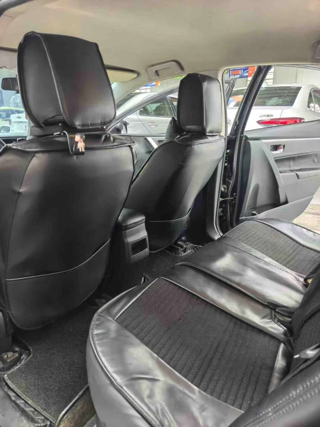 Toyota Corolla 1.2T 8