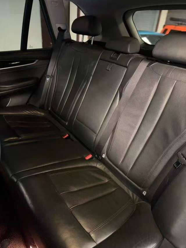 BMW X5 2014 xDrive35i US Spec 8