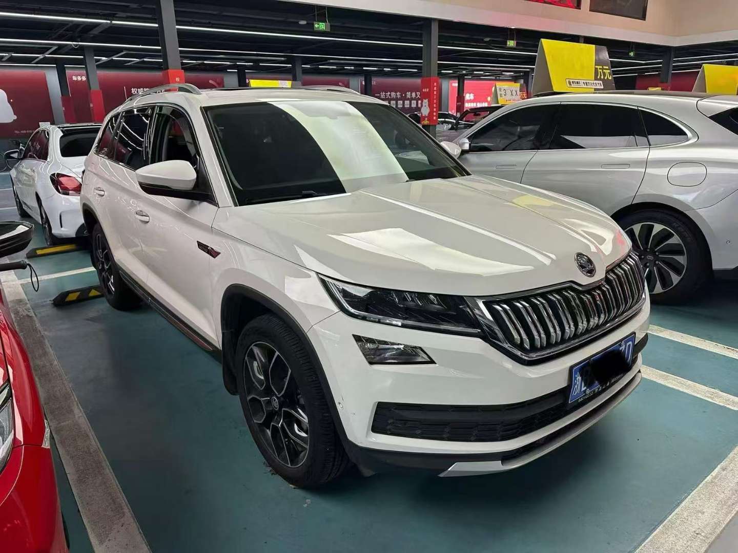 Skoda Kodiaq 2.0T TSI330 FWD Luxury Premium 7-Seater