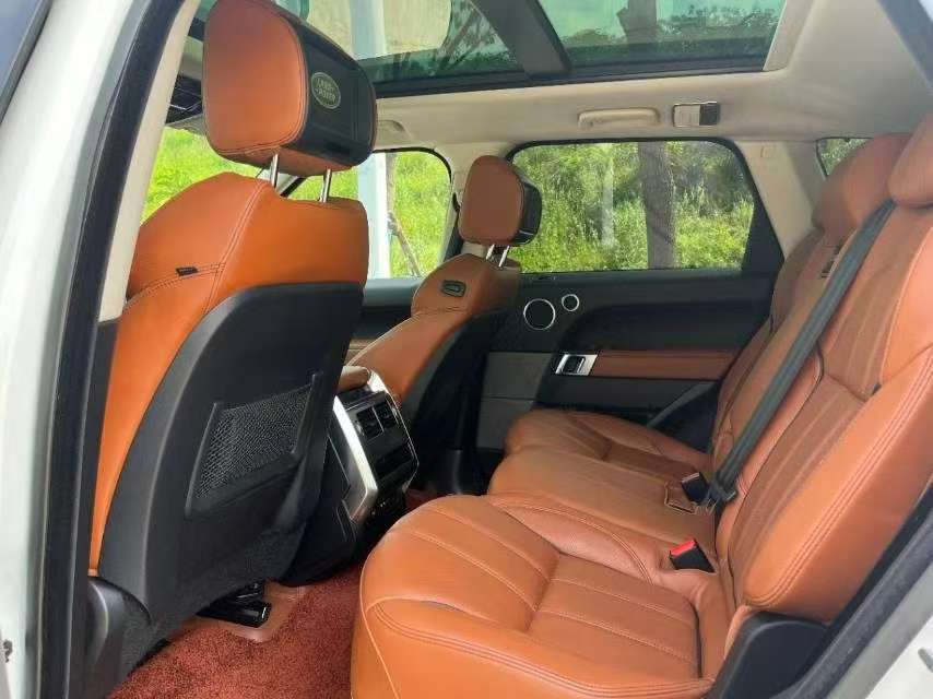 Land Rover Range Rover Sport 3.0 V6 HSE 6