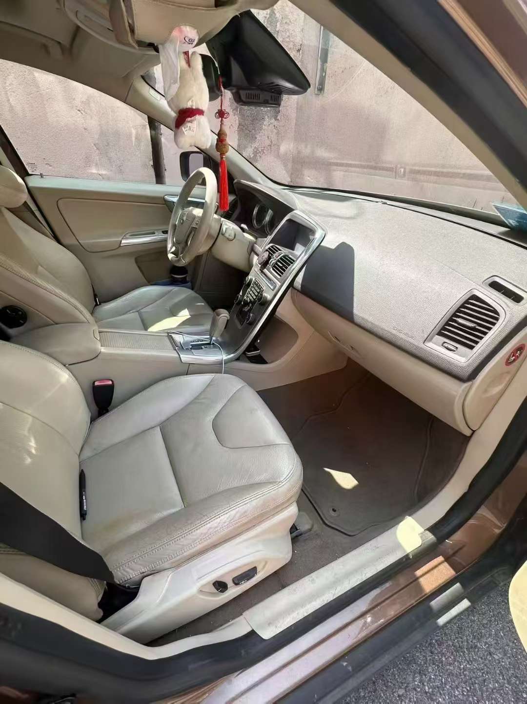 Volvo XC60 6