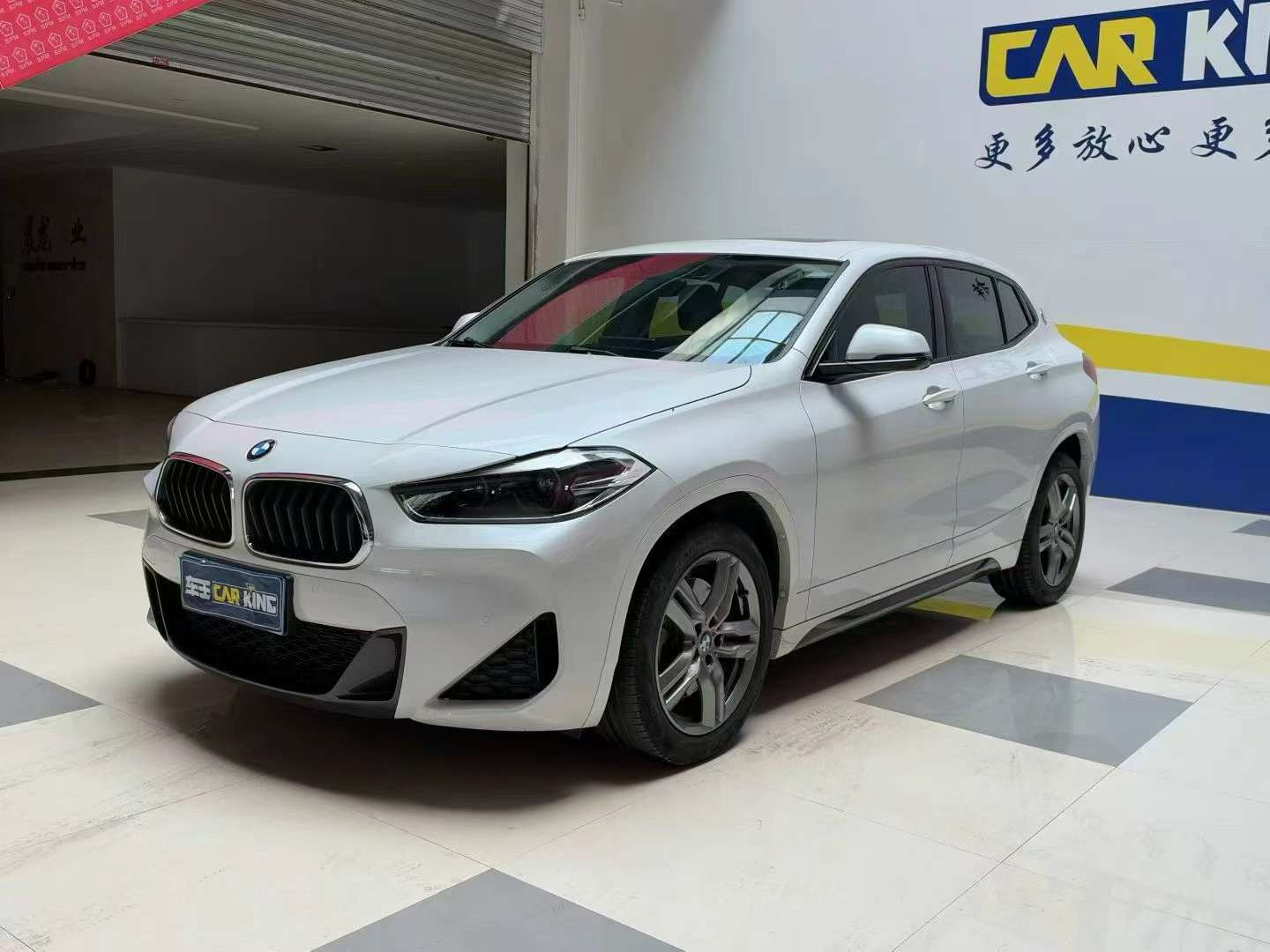 BMW X2 25i Leading M Sport 2