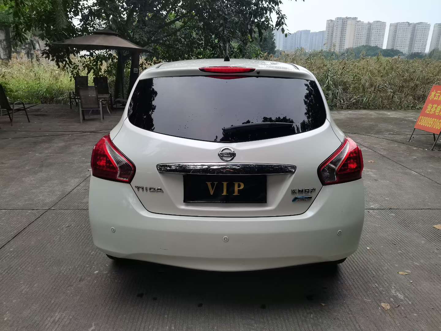 Nissan Tiida 1.6L Automatic with Sunroof 5