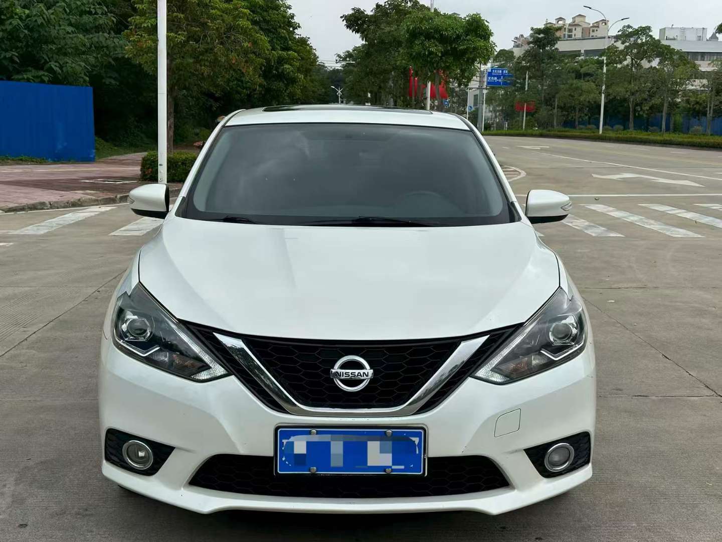 Nissan Sylphy 2019 1.6L Automatic Luxury 2